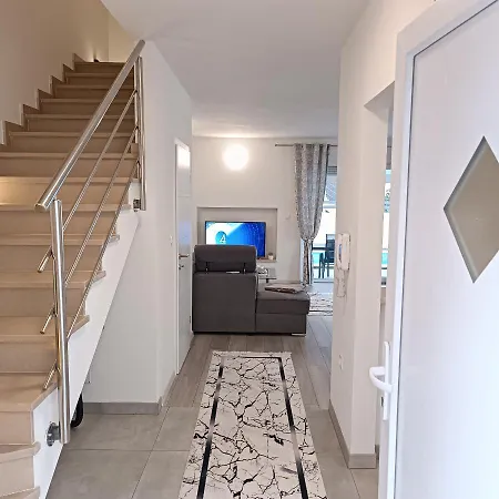Villa Sarah *
